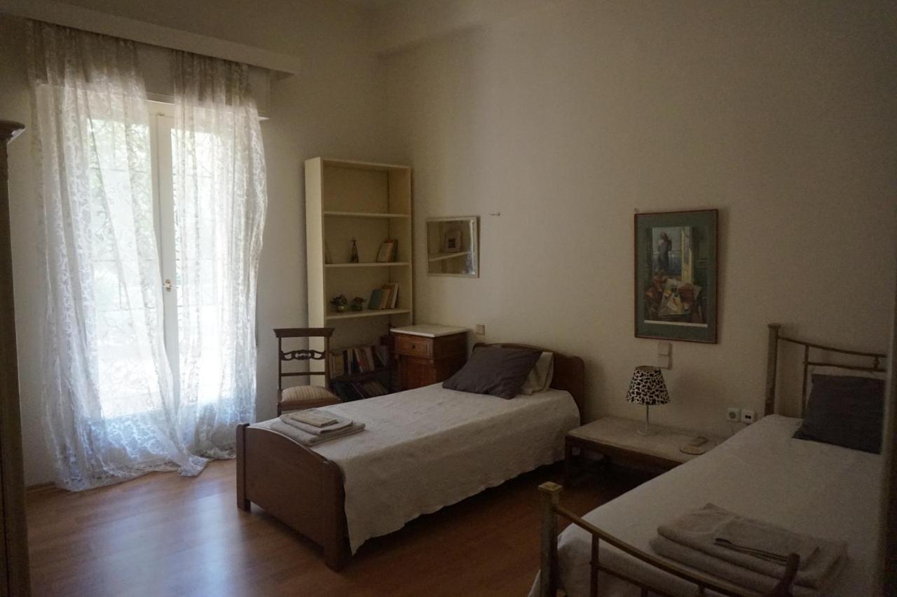 Independent Entrance Apt - 130M2 - Garden - Private Parking Leilighet Athen Eksteriør bilde