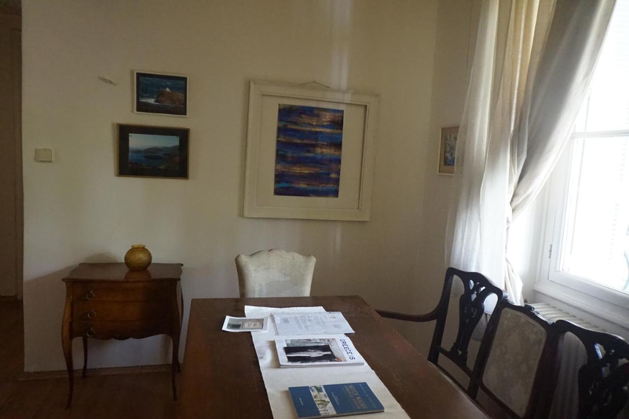 Independent Entrance Apt - 130M2 - Garden - Private Parking Leilighet Athen Eksteriør bilde